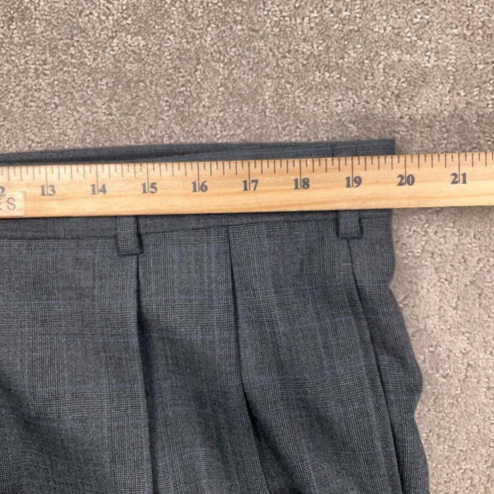 Jos A Bank Suit Mens 44L Charcoal Gray Blue Glen Plaid Tailored Traditional Wool